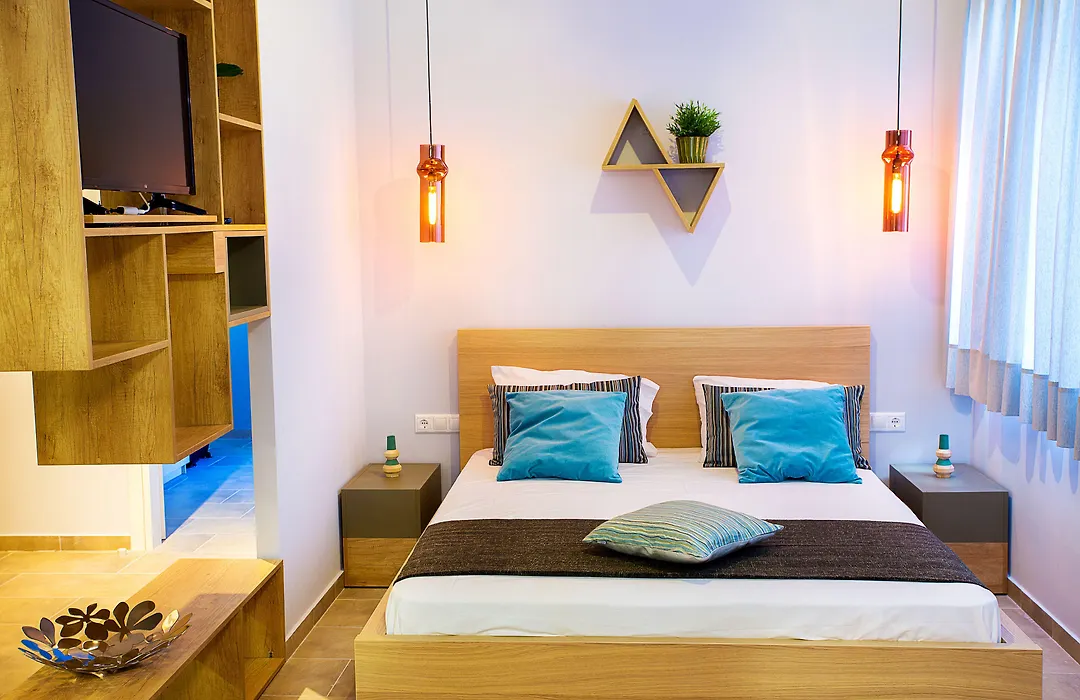Emerald Suite-1